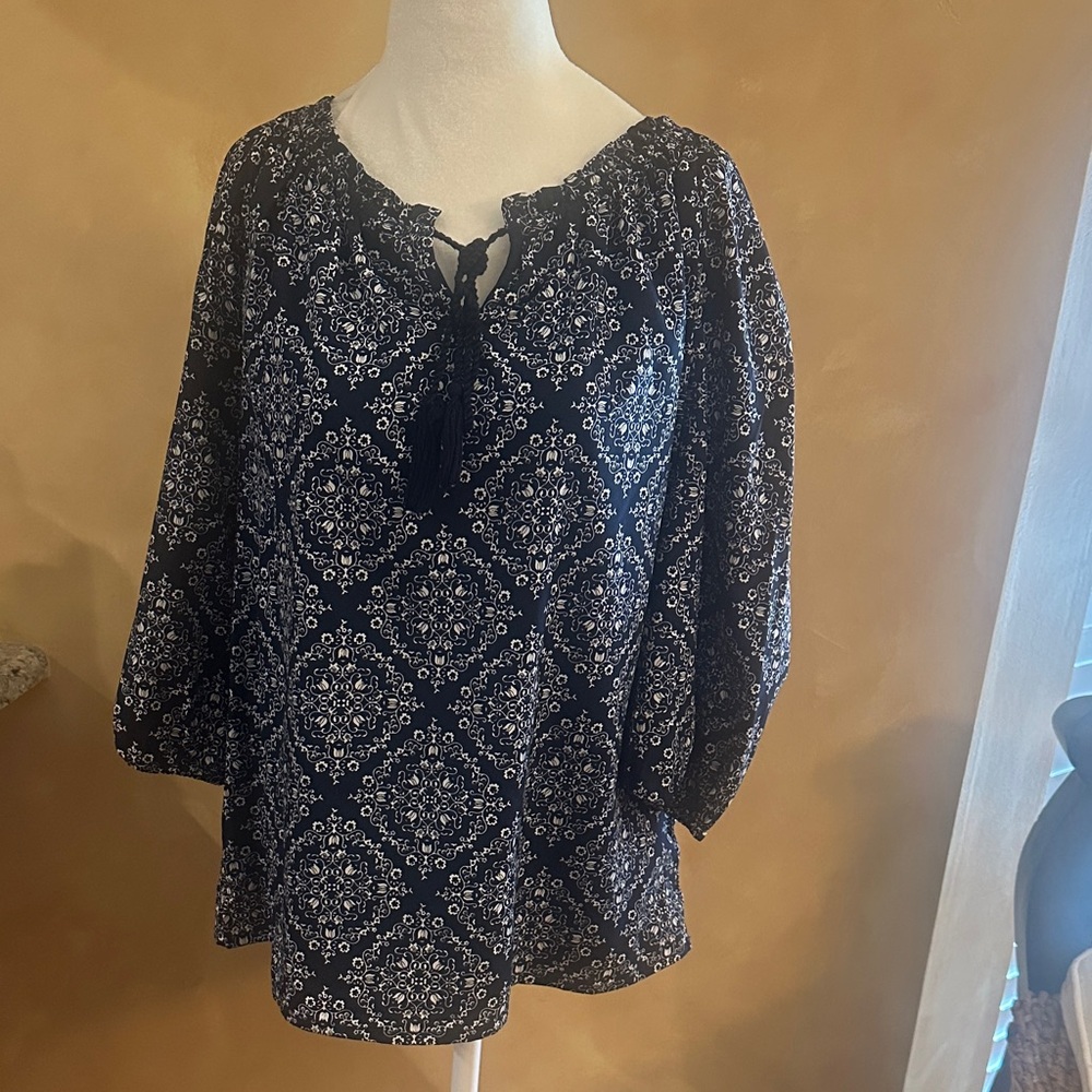 Rebecca Malone Dark Blue and White Floral Blouse